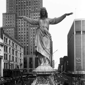 Meet your Posher, Curtis